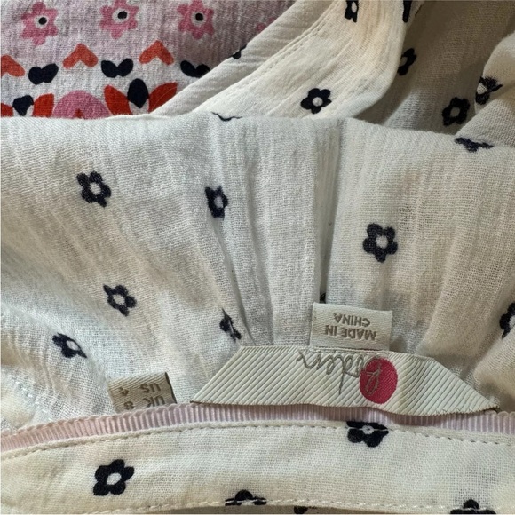 Boden Gauzy Tassel Tie Neck Boho Top Womens Size 4 White Floral - Picture 8 of 8